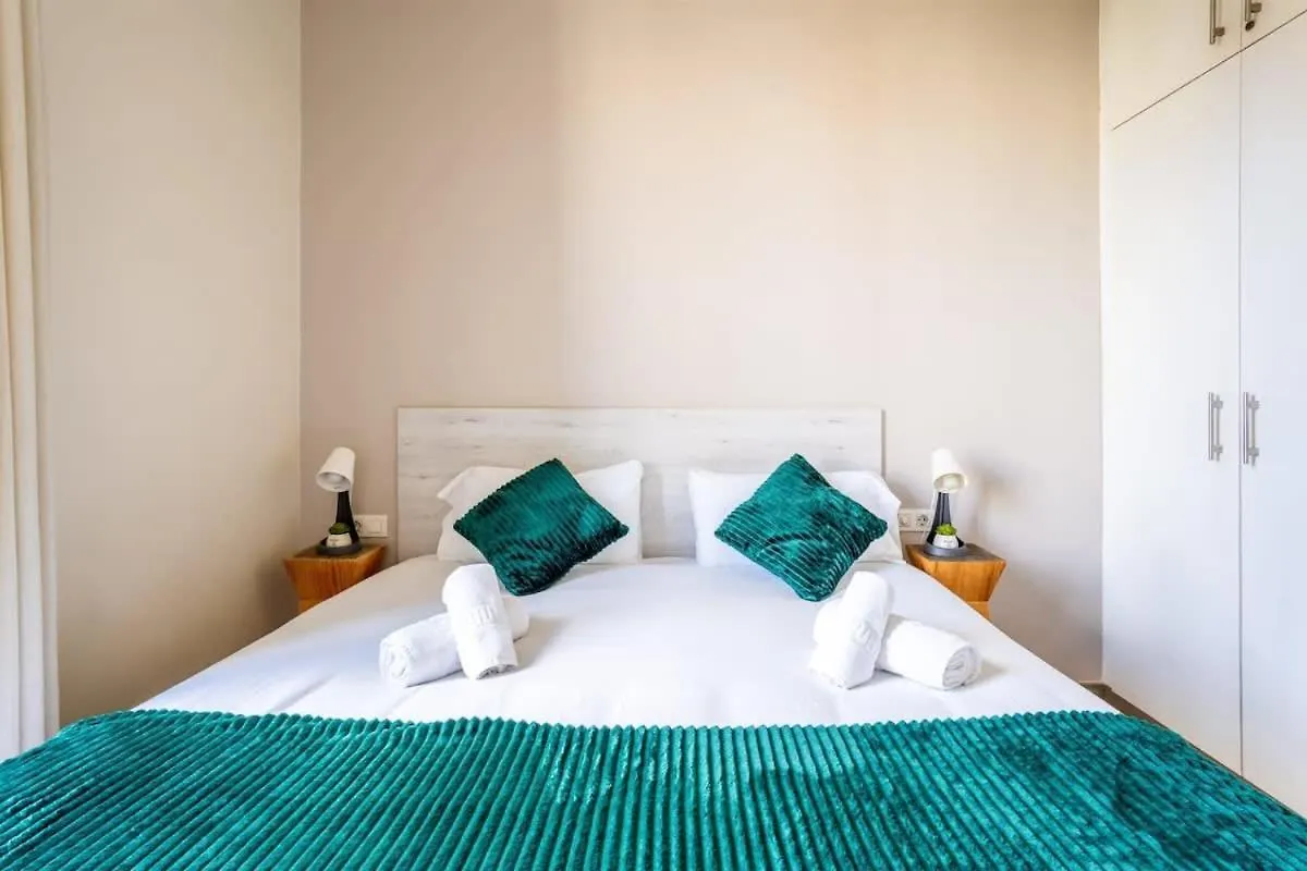 דירות ברצלונה Eixample Next To Paseo De Gracia Modern 3Bd 0*,  ספרד